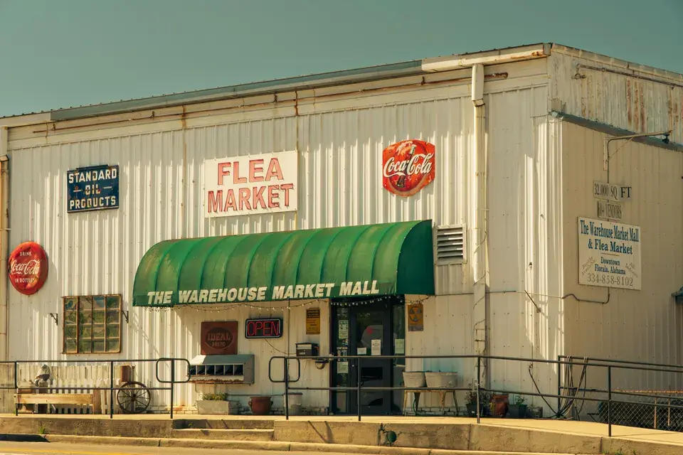 Local Landmarks We Serve Near Belmont in Belmont